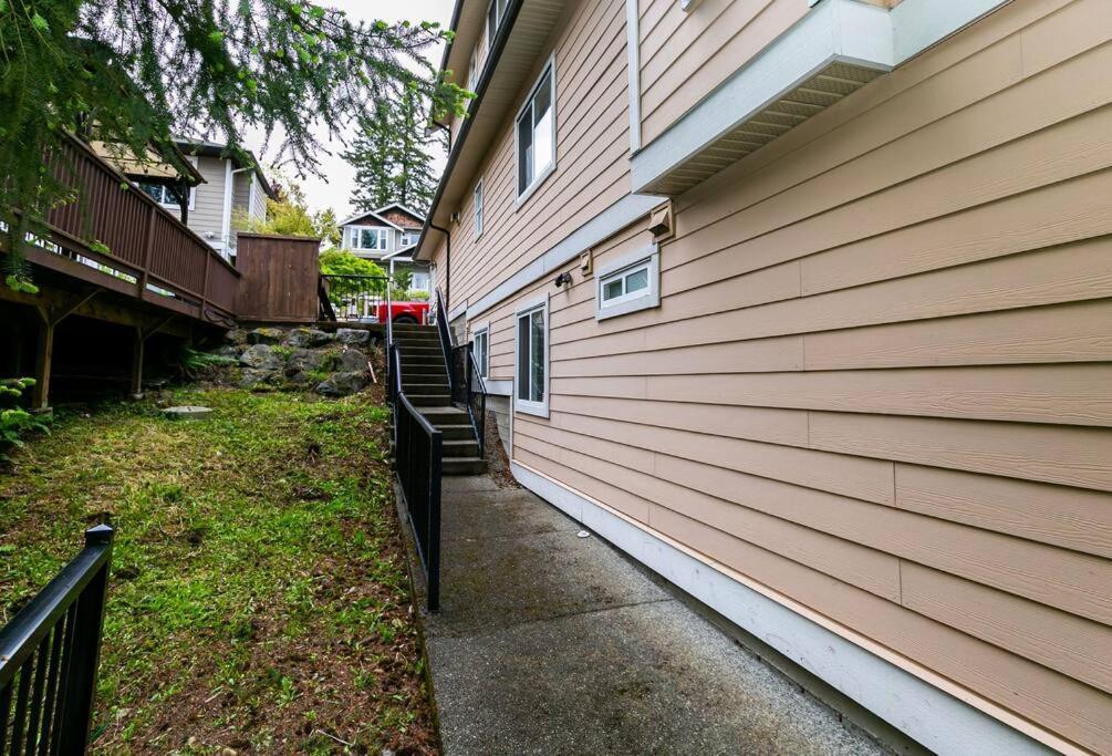 Cozy Renovated Oasis W Private Terrace & Parking Victoria Exterior foto