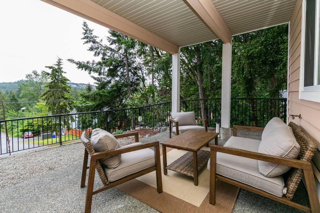 Cozy Renovated Oasis W Private Terrace & Parking Victoria Exterior foto